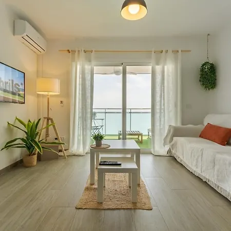 Beachfront With Sea View Ac Wifi - 